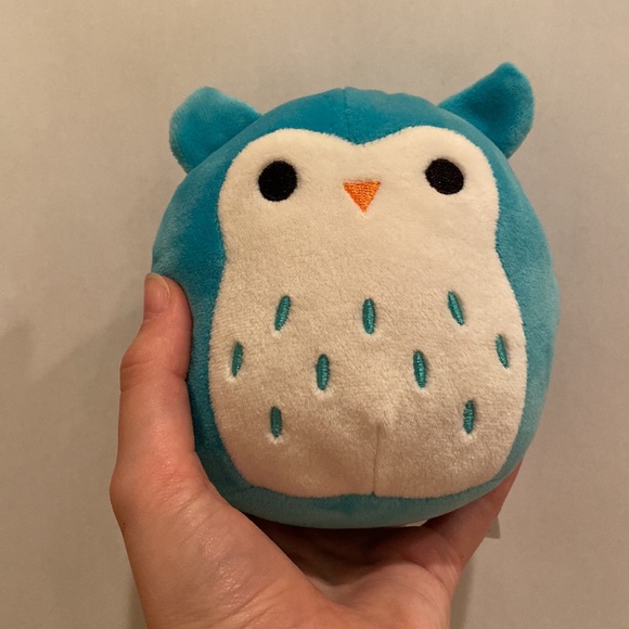 Winston squishmallow 5 inch - Picture 5 of 5